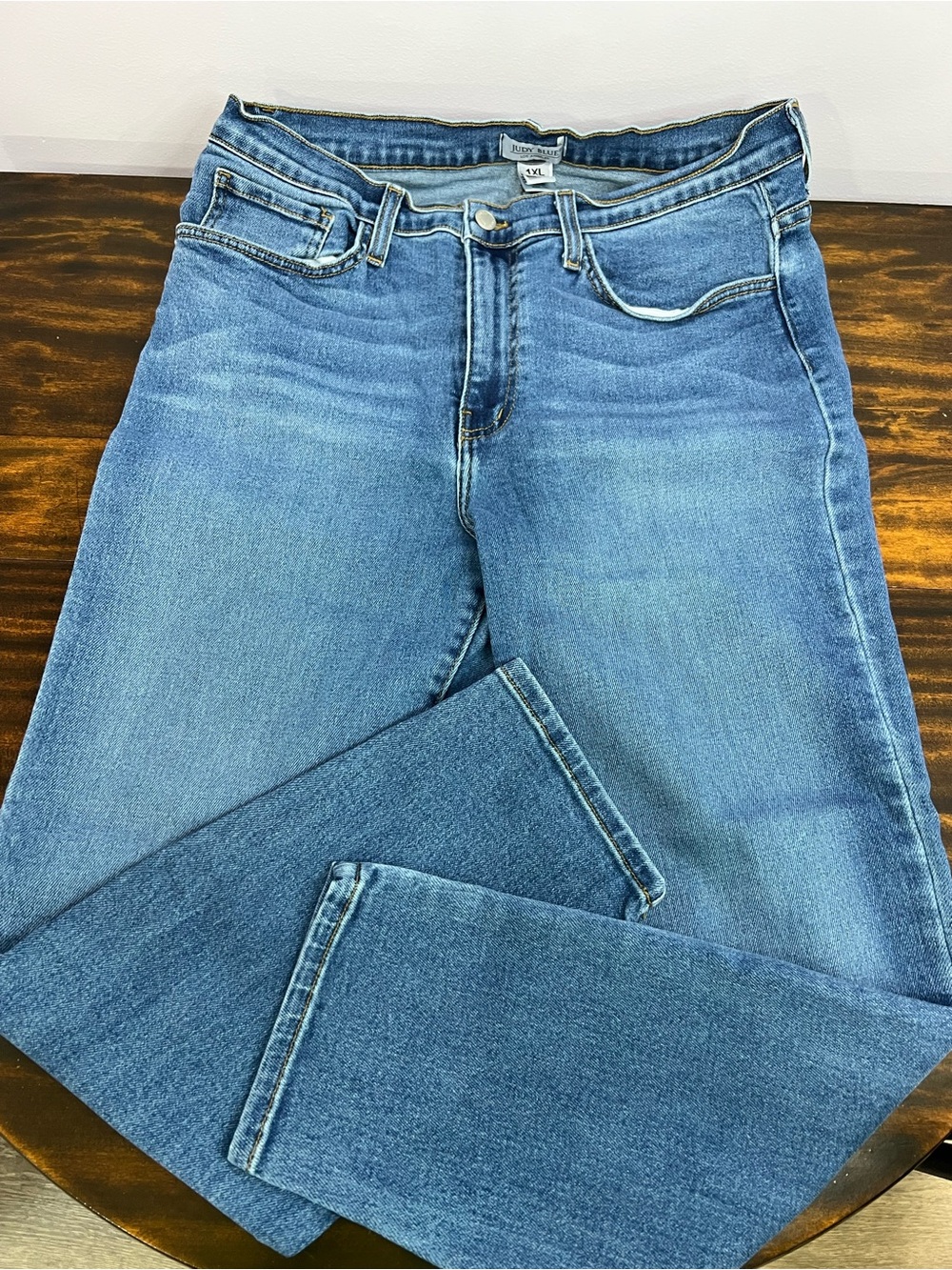 Judy Blue stretch Women’s Light Blue Straight Jeans